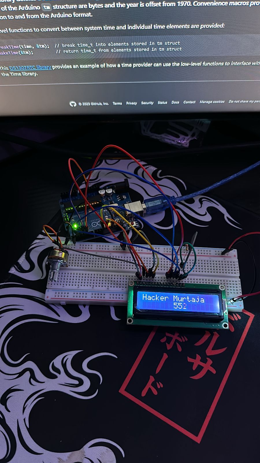 نبذة عني: رحلة في عالم البرمجة والتقنية